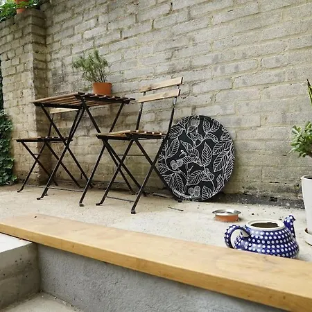 Design Near Castle Πράγα