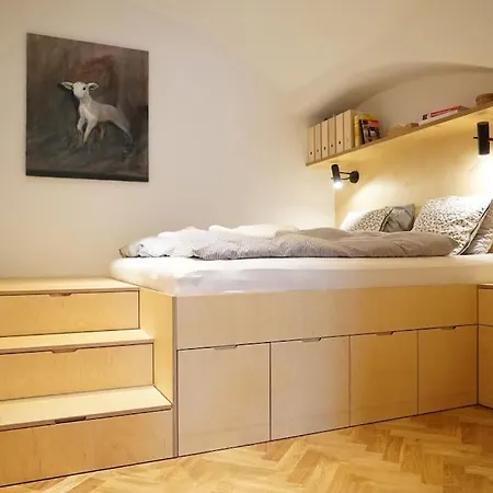 Design Near Castle * Praga